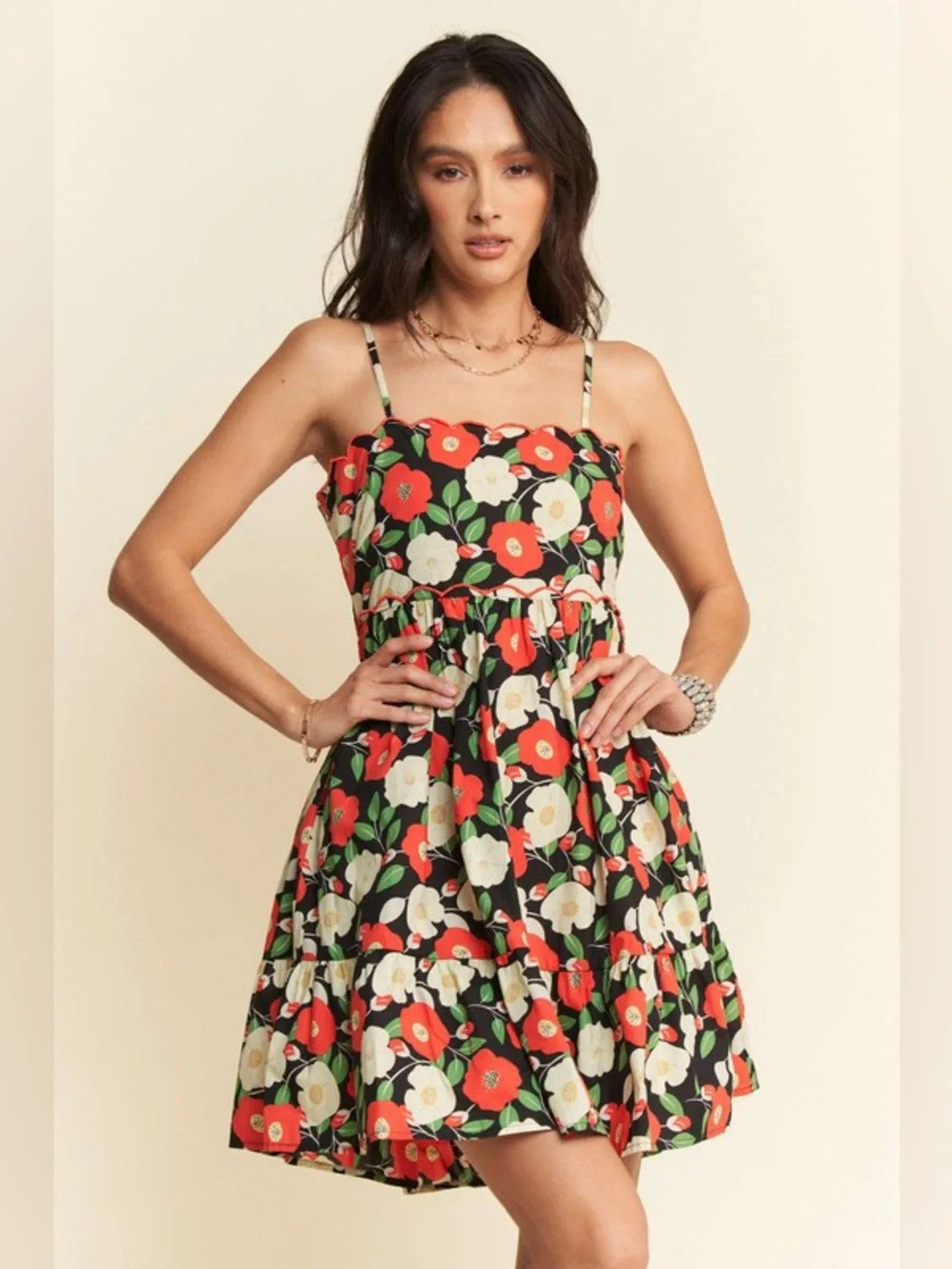 Davi & Dani Floral Scalloped Cutout Back Mini Dress🆕 - Picture 3 of 10